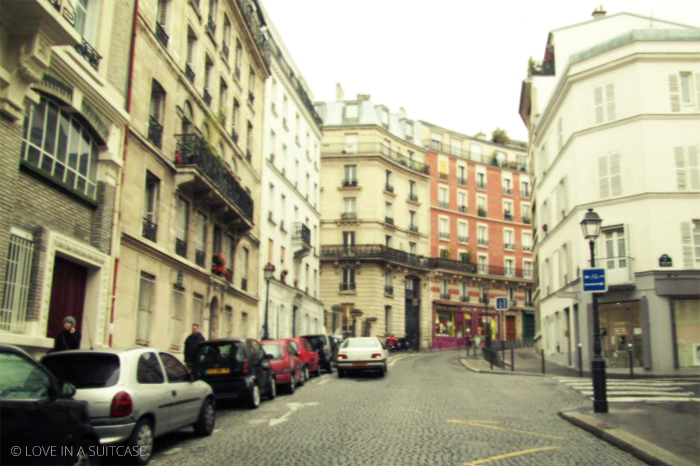 Montmarte Street, Paris, France | Love in a Suitcase