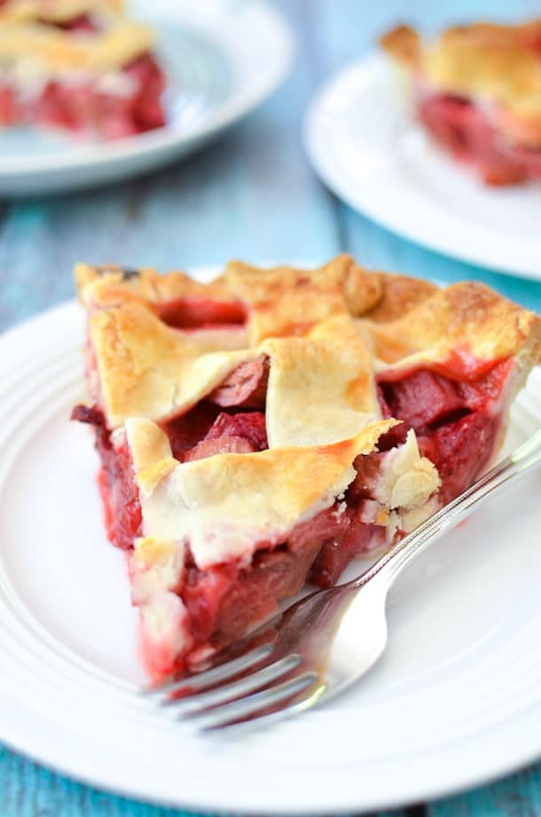 Strawberry Rhubarb Rose Pie | @simplywhisked