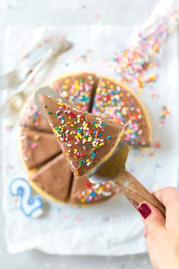 One Layer Cake with Chocolate Buttercream - Simply Whisked